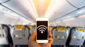 How to Stay Connected During Long Layovers and Airport Stops