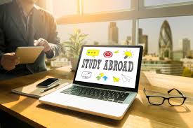 Study Abroad Made Simple: How to Stay Connected Without Breaking the Bank